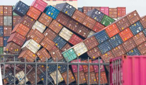 Mitigating risk of container loss